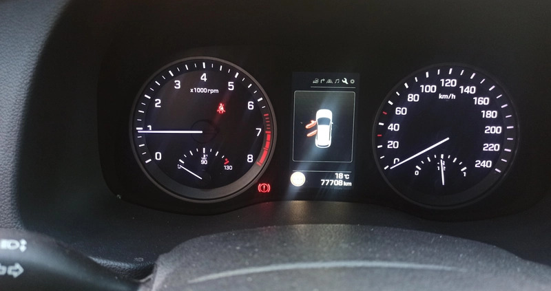 Hyundai Tucson cena 71900 przebieg: 77700, rok produkcji 2016 z Łask małe 596